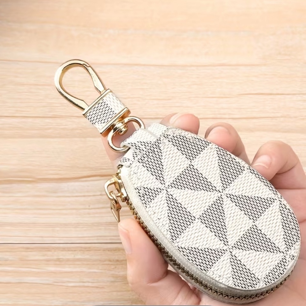 Vintage Style Multi Functional Key Holder Pouch